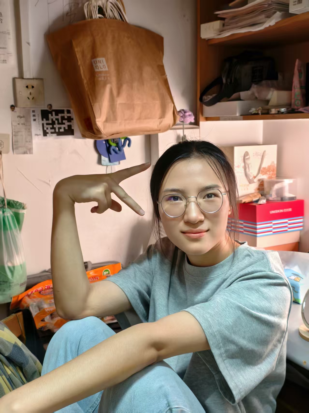 梁硕士